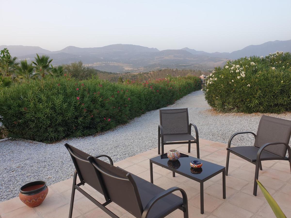 Premium Bed & Breakfast Casa Alegria Andaluza Los Romanes Dış mekan fotoğraf